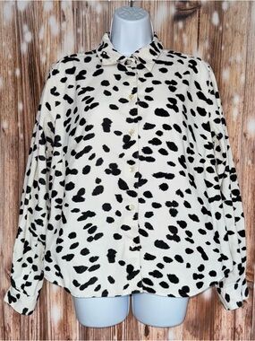 Liz Claiborne Collared Black and White Dalmatian Print Corduroy Button Shirt